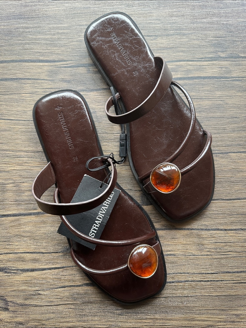 STRADIVARIUS WOMEN’S SLIDE SANDALS